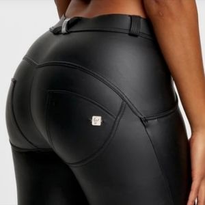 🔥Designer Freddy WR.UP Italian Leather Skinnies with Booty Lift! SMALL